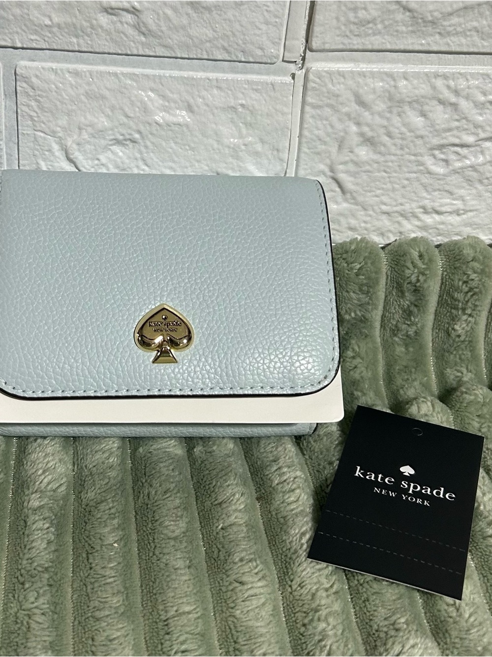 NWT-Kate Spade Kayla pebbled leather Wallet - Picture 3 of 5